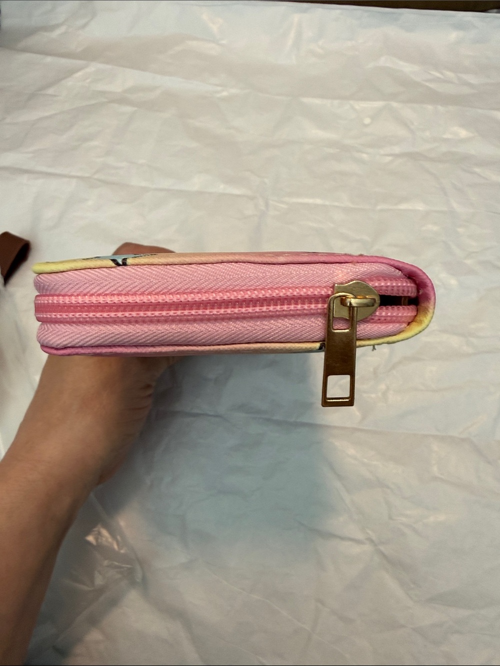 Hello Kitty Wallet - Picture 3 of 3